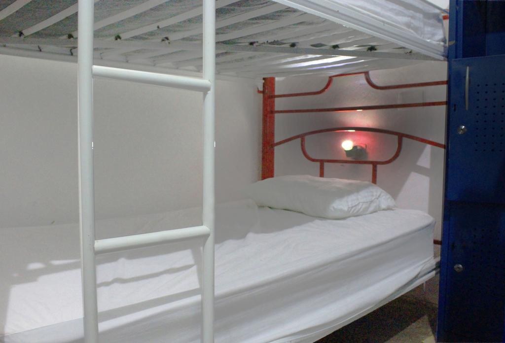 Hostal Vive La Vida プレヤデルカーメン エクステリア 写真