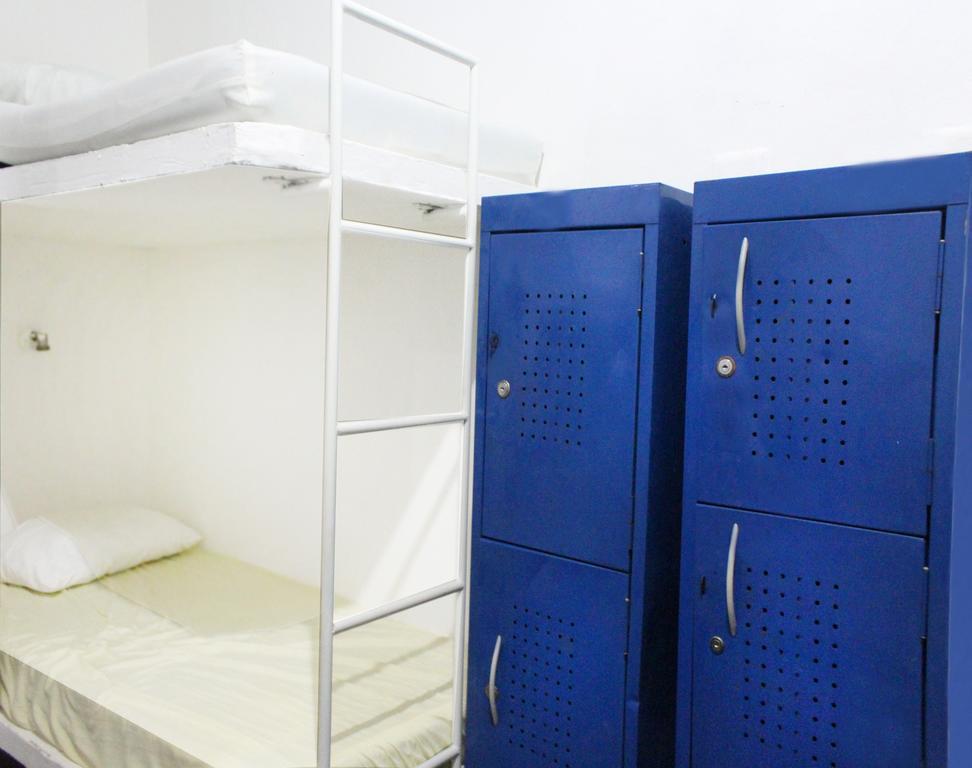Hostal Vive La Vida プレヤデルカーメン エクステリア 写真